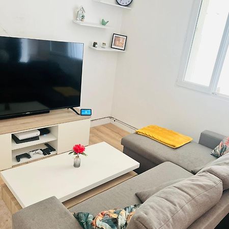 Charmant Appartement Americain Saint-Denis  Zewnętrze zdjęcie